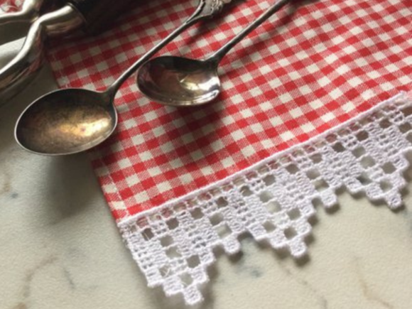 A Practical Review of Creative Fabrica's Edging Lace